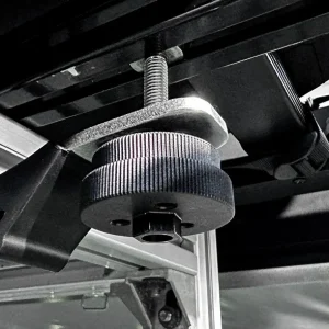 Sistema antirrobo para tiendas de techo