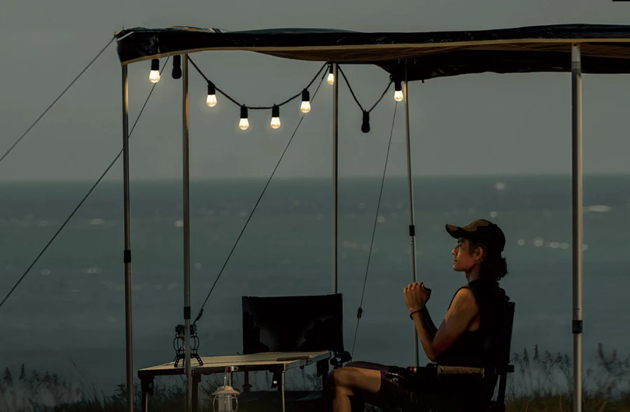 Guirnalda con altavoz integrado